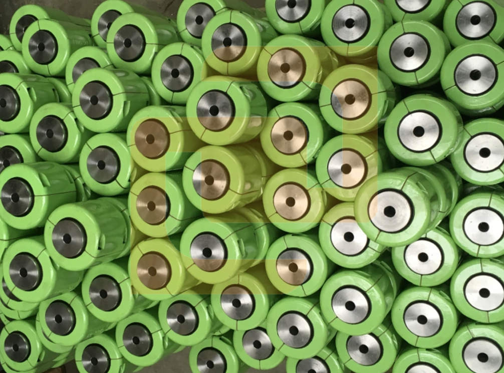 Durable Roller Chain Coupling by Kasin with KANA Standard: Features Aluminum Alloy Cover & Matched Sprockets