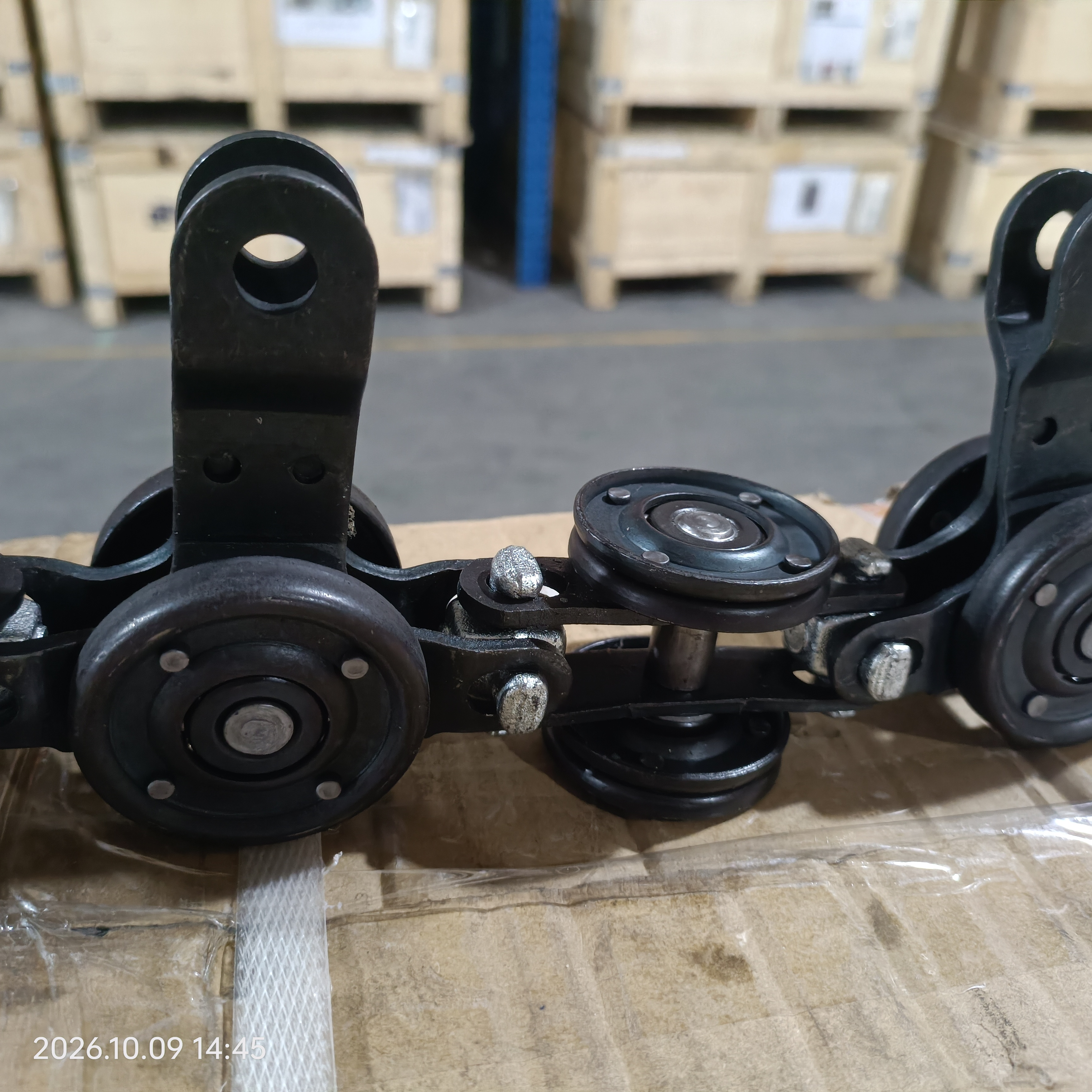 ETC 5200 Series Power & Free Overhead Conveyor System, Drop Forged Rivetless Chain Suspended Conveyor for Automotive Coating Line
